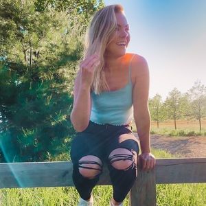 Meet your Posher, Ashley